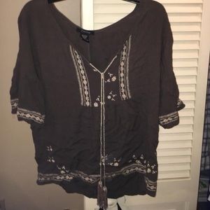 Cute army green top with tassels and embroidery